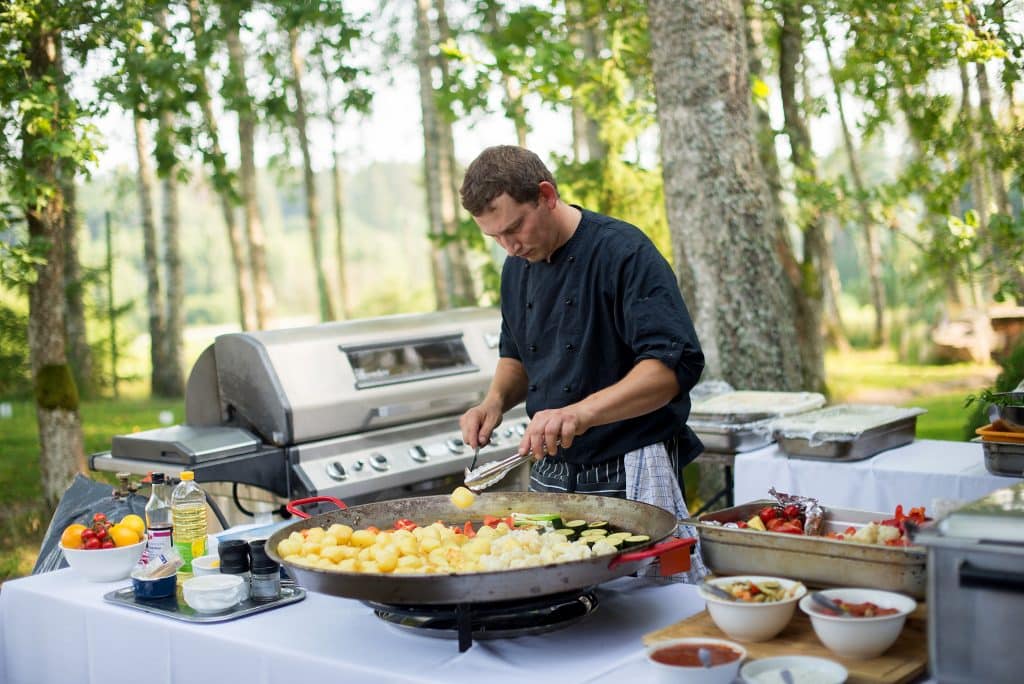 aménager une cuisine d'été avoir les équipements indispensables