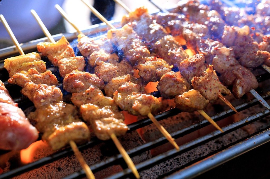 Barbecue au feu de bois