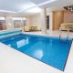 Comment choisir une bâche pour bien protéger sa piscine