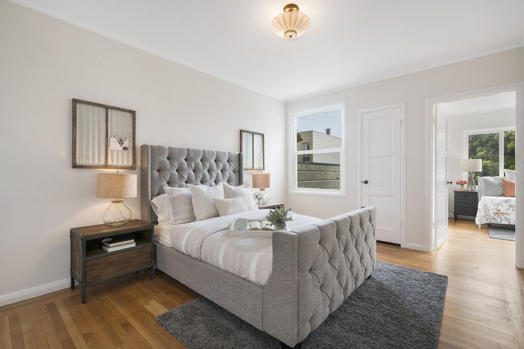Revêtement de sol pour les chambres