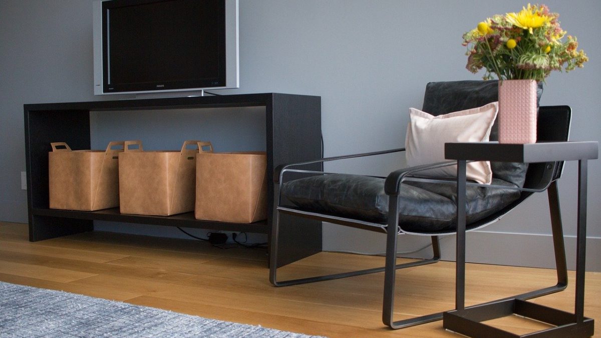 Choisir le bon type de bois pour votre meuble TV