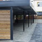 Comment optimiser l’espace sous un carport pour en faire un lieu fonctionnel et esthétique