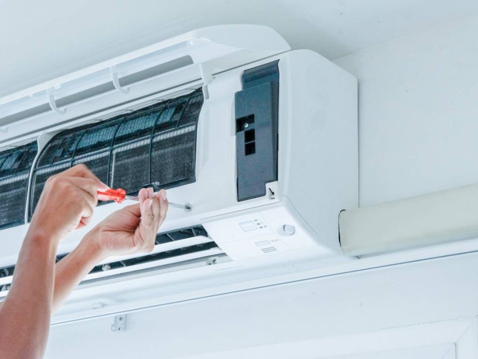 Pourquoi installer une climatisation réversible dans votre logement en Suisse