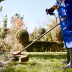 Préparer votre débroussailleuse pour les gros travaux estivaux