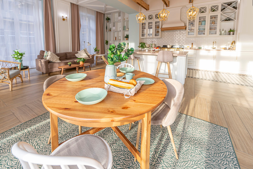 Quelles sont les principales essences de bois pour une table de salle à manger