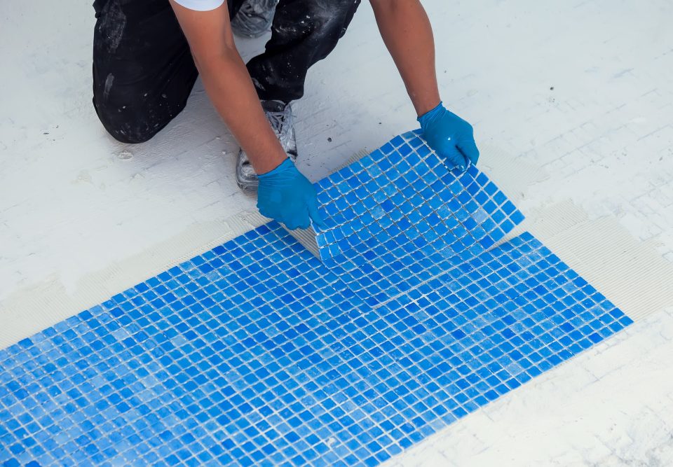 Peut-on carreler une piscine en bloc polystyrène