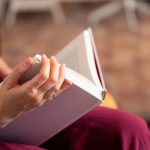 Métamorphosez votre bibliothèque grâce au monde fascinant du Book Nook