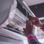 Faut-il laisser tourner une clim en permanence en mode chauffage